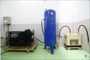 MÁY THỔI CHAI PET TỰ ĐỘNG RỚT CHAI CS 800-1500 CHAI/GIỜ
